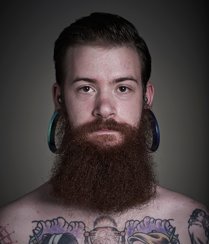http://mattblackphoto.server101.com/files/gimgs/th-5_simon-crop.jpg