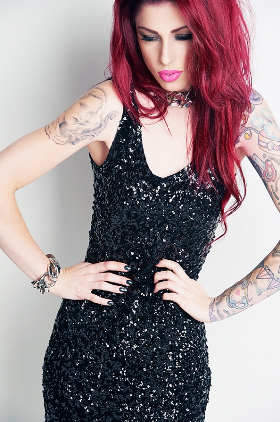 http://mattblackphoto.server101.com/files/gimgs/th-6_Ali06b.jpg